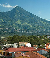 Vulkan de San Salvador  N.Bruhn/CariLat